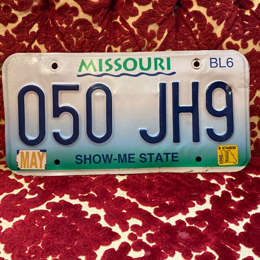Rustic Retro Missouri License Plate